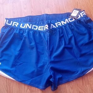 NWT women's plus size shorts by Under Armour, royal blue, sz 3X MSRP $30.00